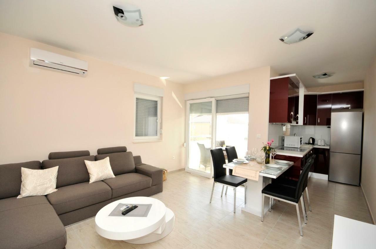 אוקרוג גורניי Apartments Villa Theodor מראה חיצוני תמונה