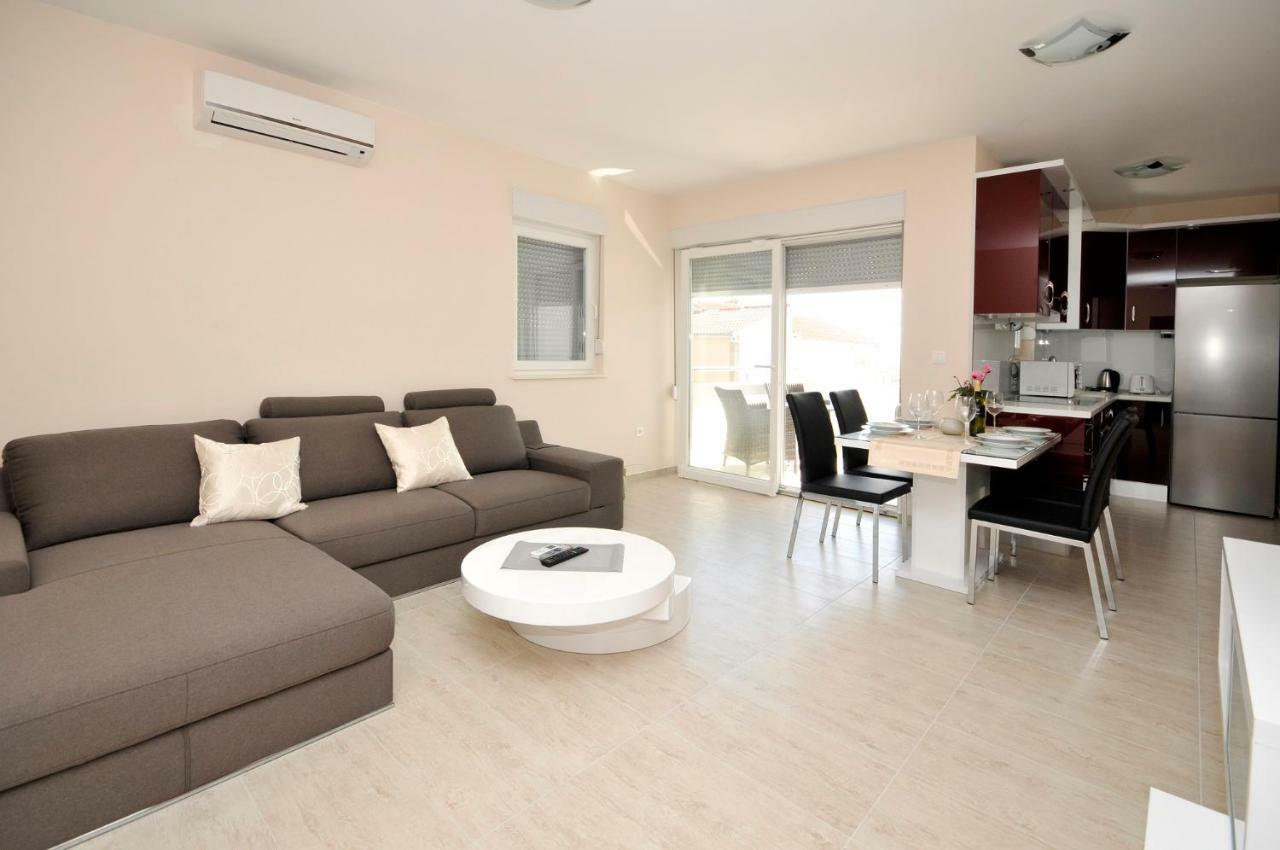 אוקרוג גורניי Apartments Villa Theodor מראה חיצוני תמונה