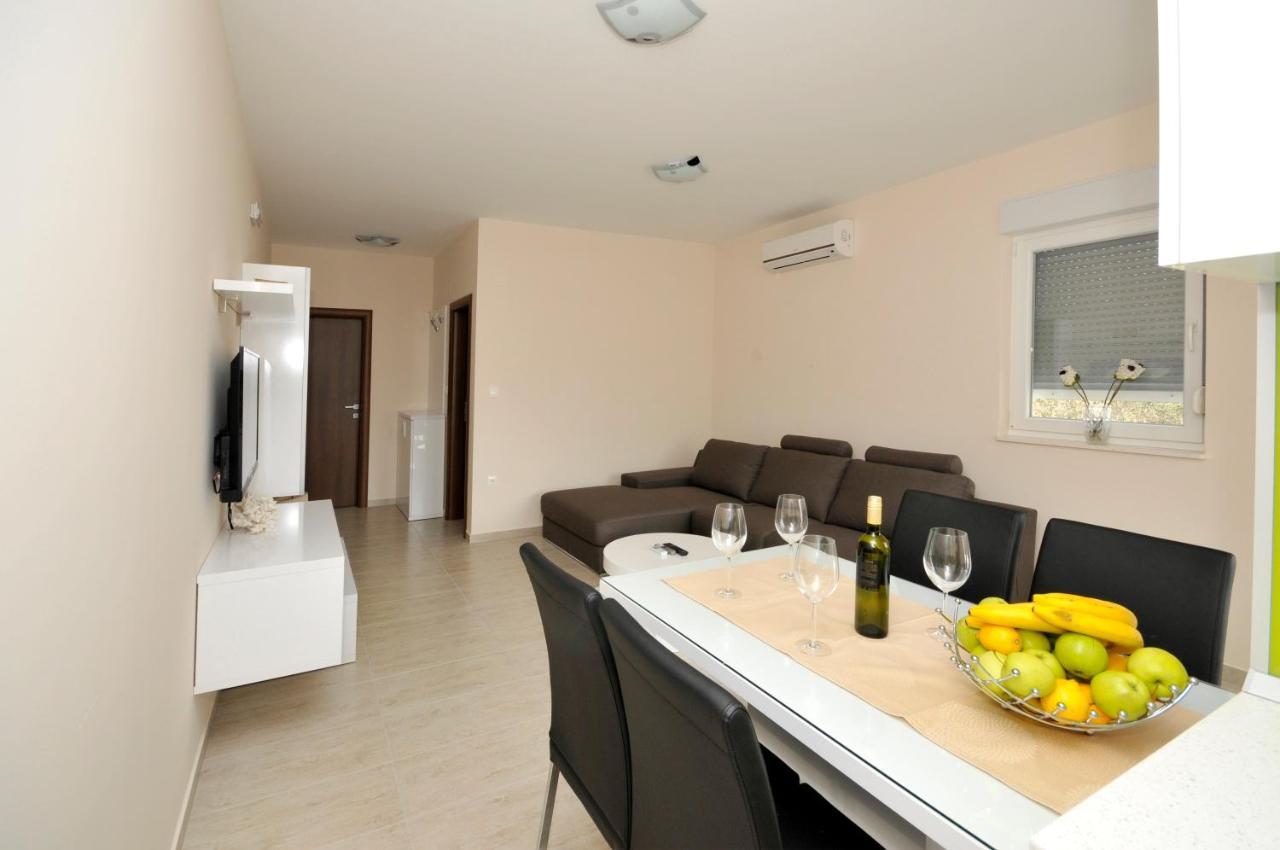 אוקרוג גורניי Apartments Villa Theodor מראה חיצוני תמונה